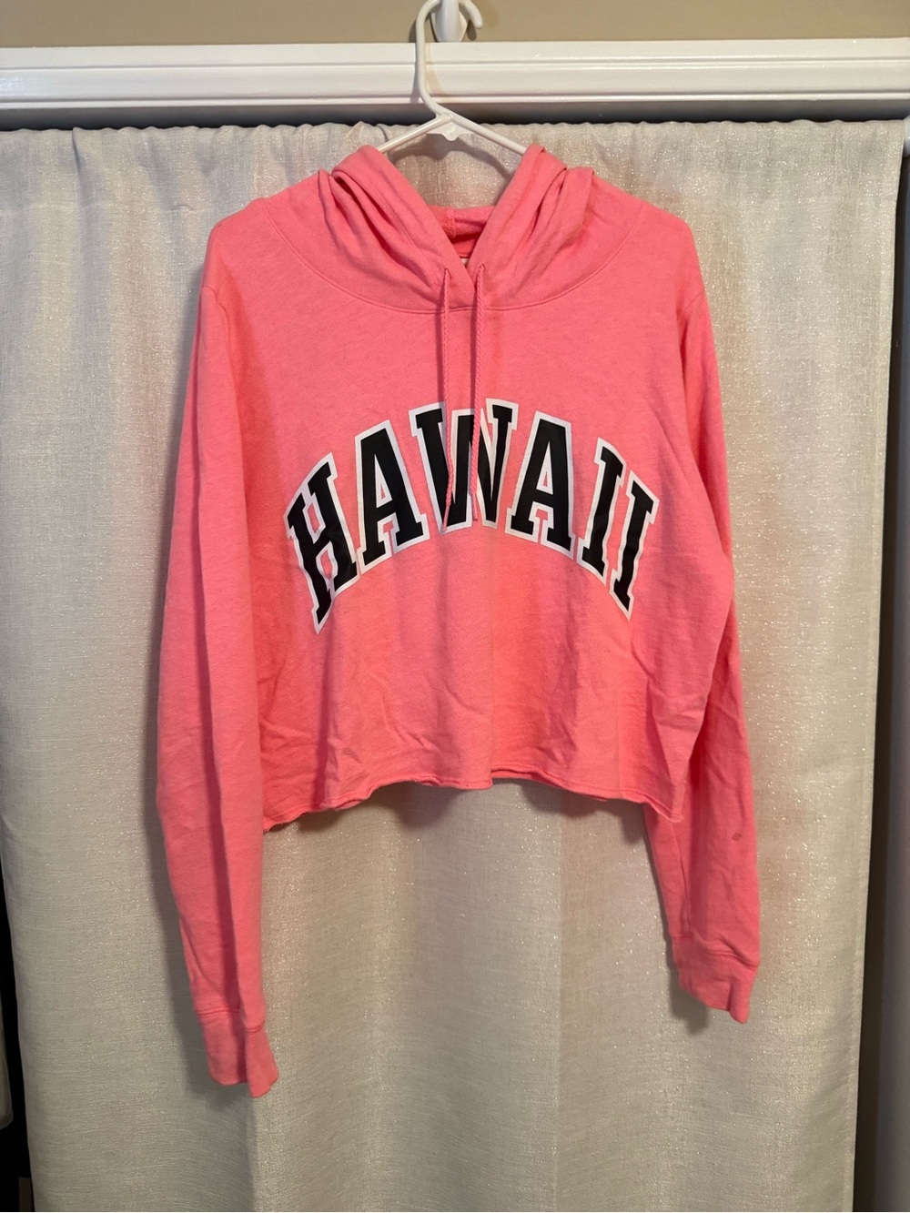 PINK Victoria's Secret Hawaii Hooded Cropped Sweatshirt